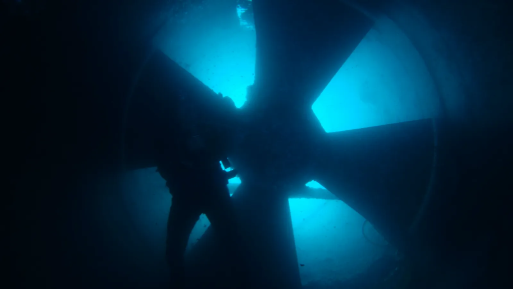 Services thruster polishing