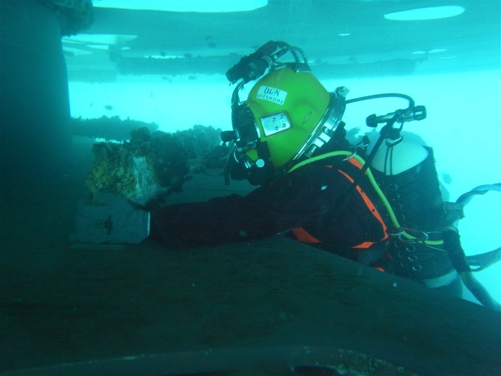 Services underwater photography